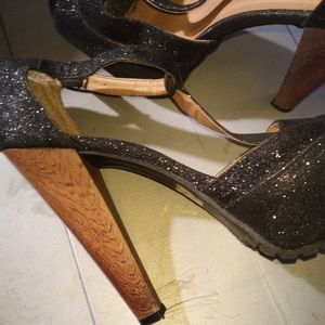 Shoes by Qupid women's heel**MAKE OFFER**